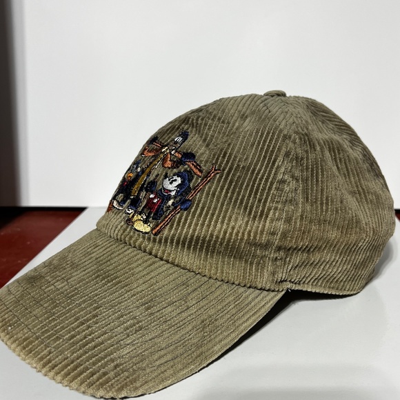 Disney Store Corduroy Hat Goofy Donald Duck Mickey Mouse Embroidered Ski Design - Picture 4 of 8